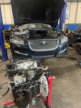 Jaguar 306DT Engine Replacement 